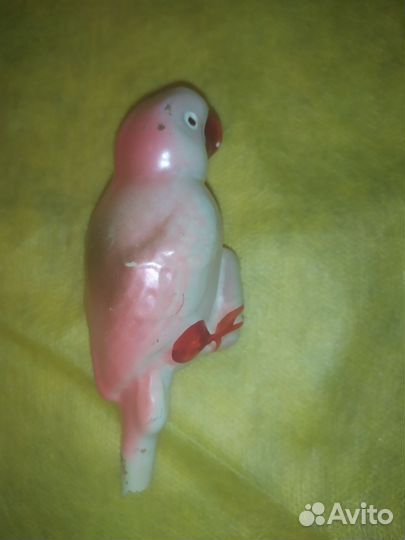 Попугай из Айболит. На прищепке. Елочные игрушки