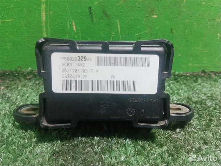 Датчик ускорения Dodge Caliber PM 2008