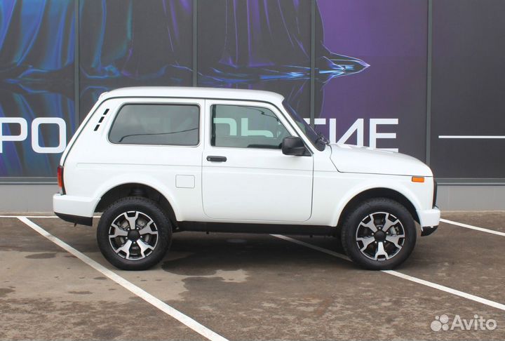 LADA 4x4 (Нива) 1.7 МТ, 2019, 22 500 км