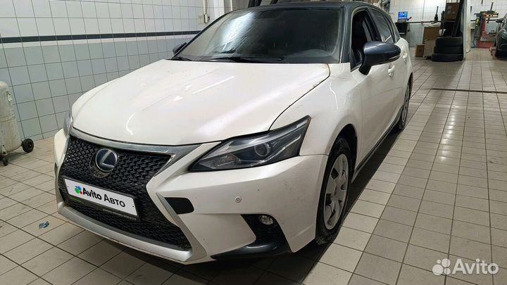 Lexus CT 1.8 CVT, 2011, 254 500 км