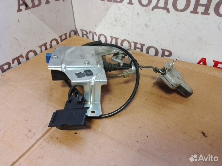 Замок багажника Opel Omega B