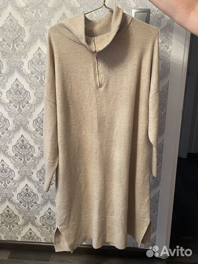 Платье шерстяное