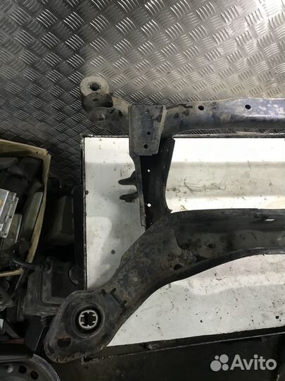 Балка задняя Ford S-MAX