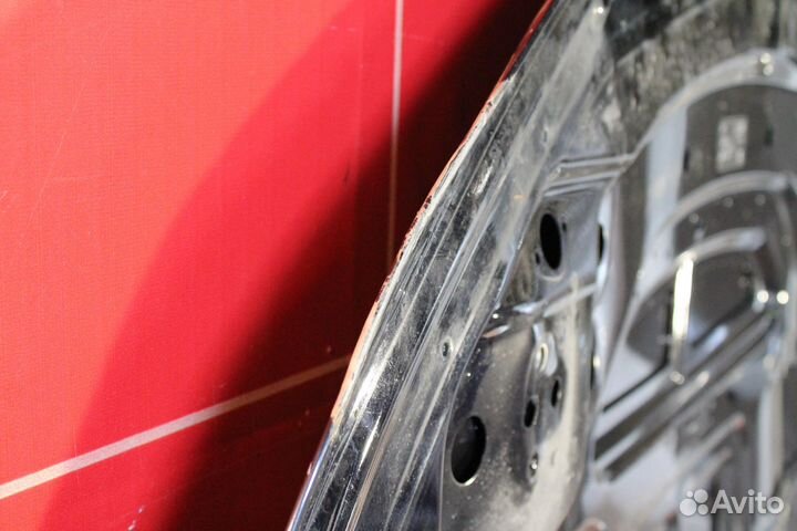 Капот BMW 7-Series