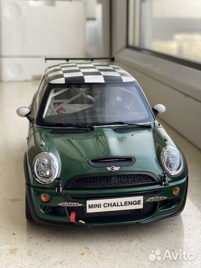 1/18 Kyosho Mini Cooper S JCW