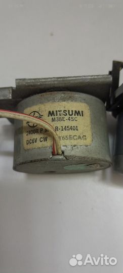 Редукторный двигатель постоянного тока