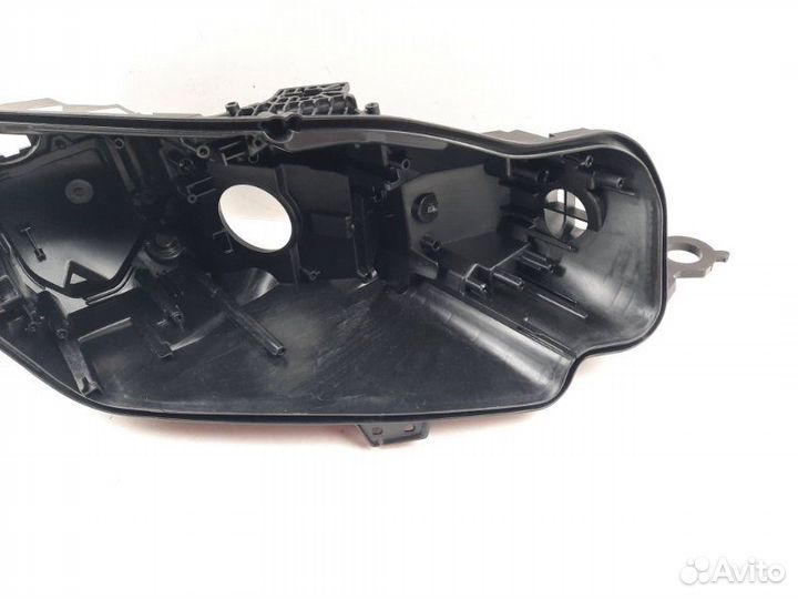 Корпус фары правый Audi A5 F5 2020
