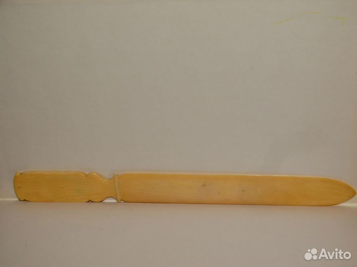 Нож для разрезания бумаги дракон кость старинный