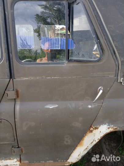 Кузов УАЗ 469 по запчямтям