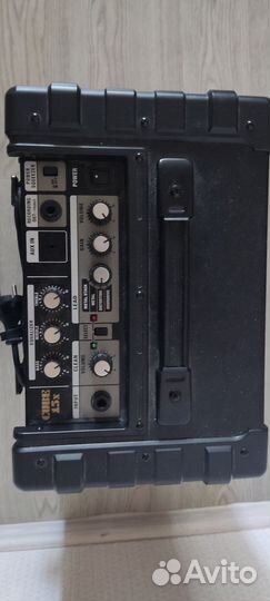 Гитарный комбоусилитель