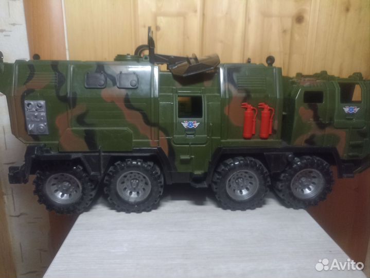 Машина детская б/у