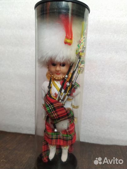 Коллекционные куклы. Английские гвардейцы