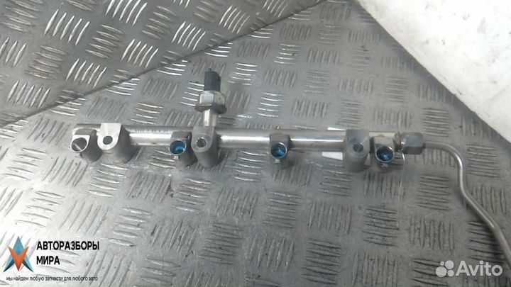 Топливная рампа Hyundai Sonata YF 2011