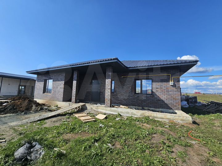 Коттедж 140 м² на участке 9 сот.