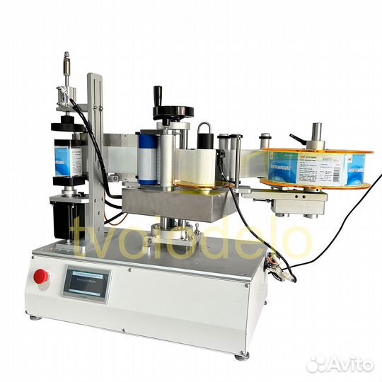 Этикетировщик для квадратной тары