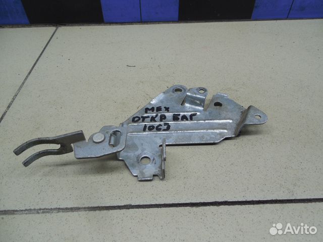 Кронштейн (сопут. товар) Fusion 2002-2012