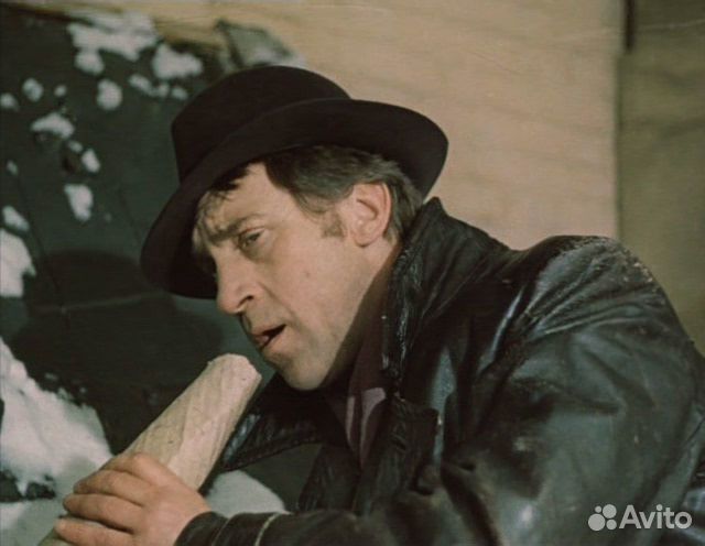 Кожаное пальто Глеба Жиглова