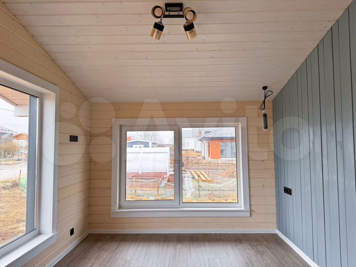 Дом 107 м² на участке 10 сот.