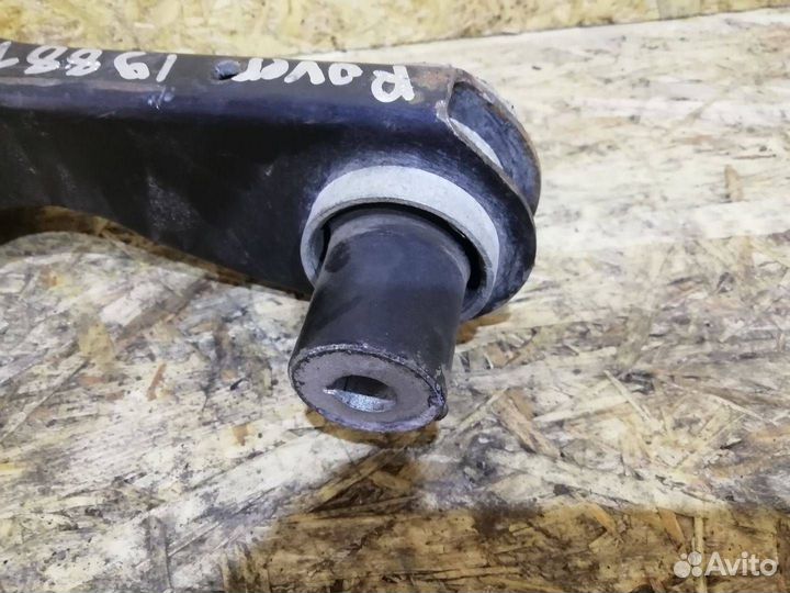 Рычаг задний правый Land Rover Discovery Sport