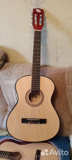 Детская гитара