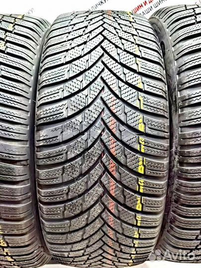 Firestone Winterhawk 4 225/55 R18 102V