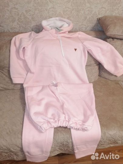 Костюм спортивный