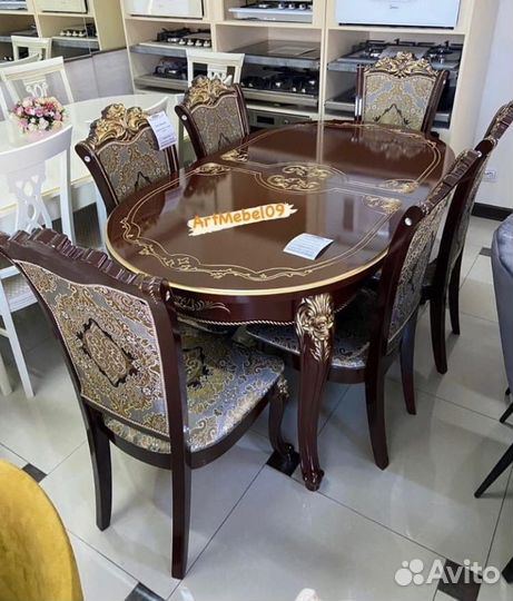 Столы и стулья