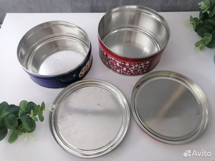 Коробка банка жестяная из под печенья