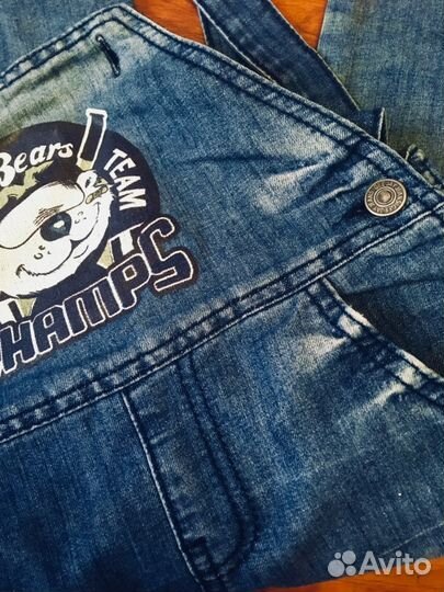 Джинсовый комбинезон