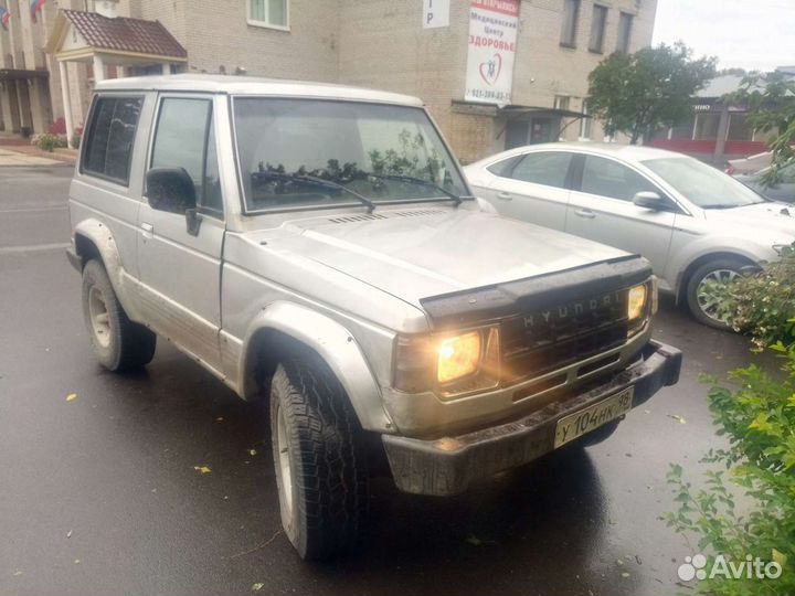 Разбираем по запчастям Hyundai Galloper
