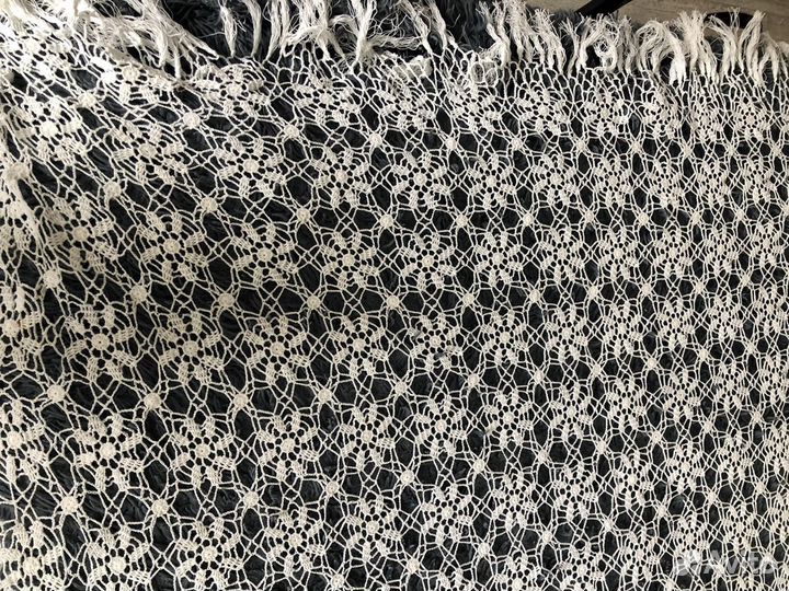 Скатерть на стол ручная работа