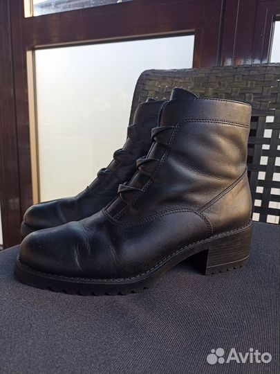 Полусапожки женские 39 размер натуральная кожа