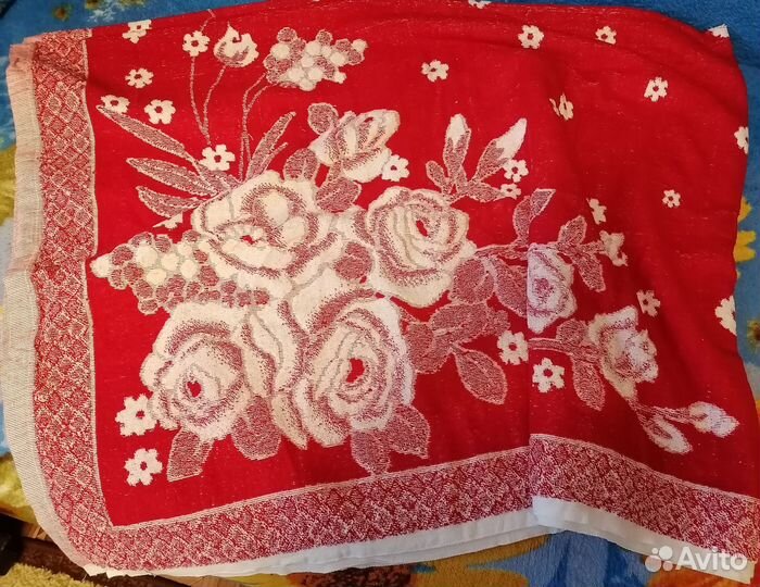 Простынь махровая новая