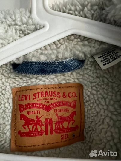 Куртка Levi's