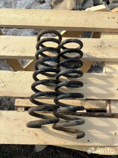 Пружина передняя mercedes benz C-class W202