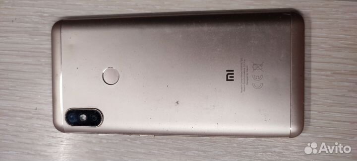Смартфоны бу xiaomi redmi note 5 4/64