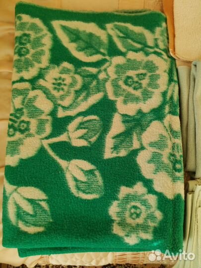 Одеяло шерстяное