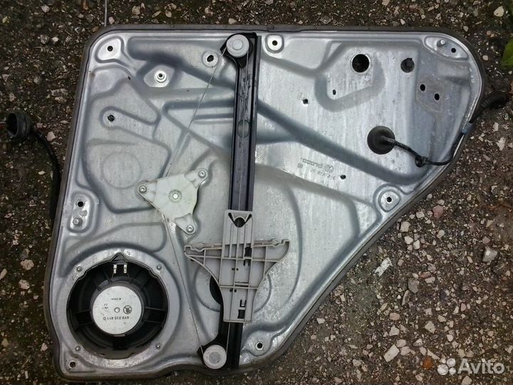 Skoda superb стеклоподьемник задний левый