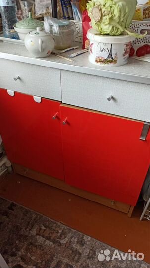 Кухонный стол тумба