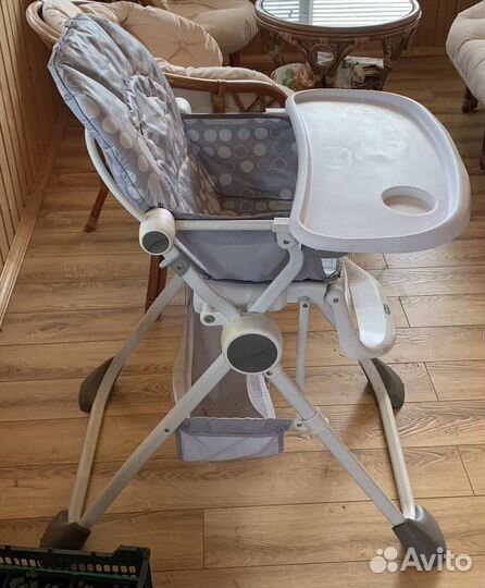 Детский стул для кормления chicco