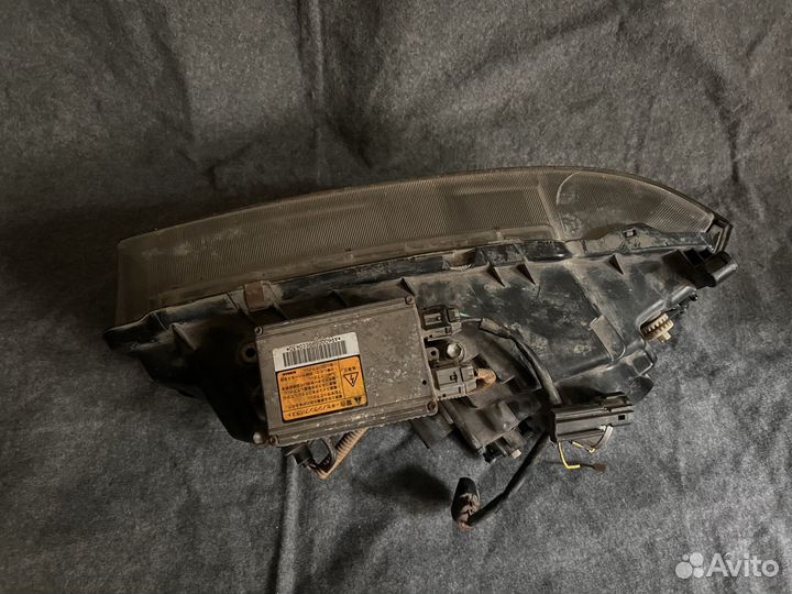 Фара nissan skyline r34 xenon (левая)