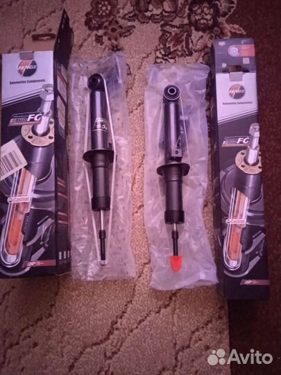 Амортизаторы передние