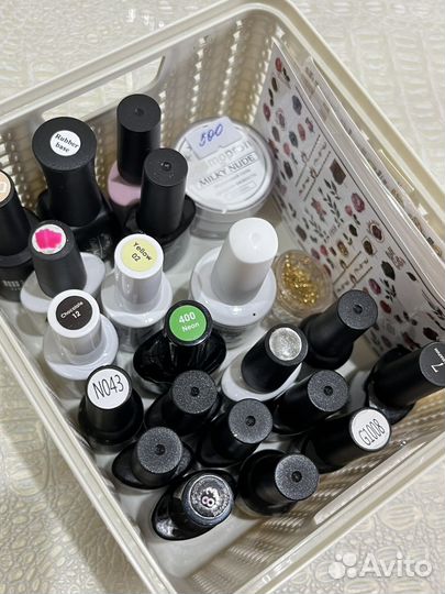 Набор для маникюра (лампа, наклейки, лаки)