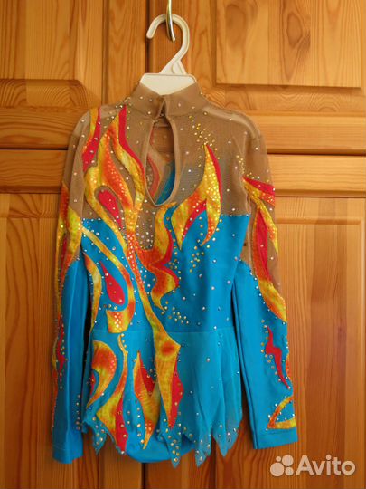 Купальник для художественной гимнастики б/у