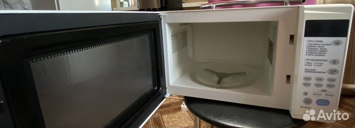 Микроволновая печь LG