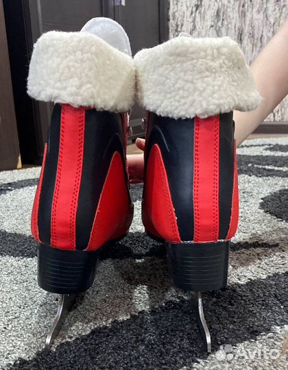 Коньки фигурные sprinter