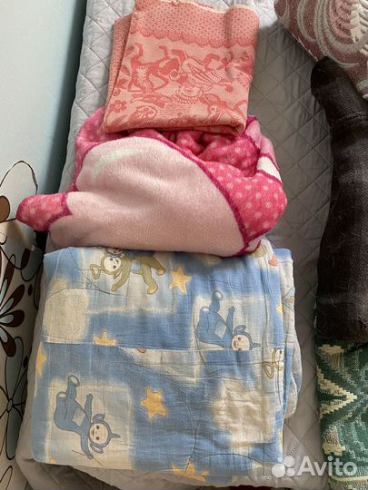Продам постельное белье бу