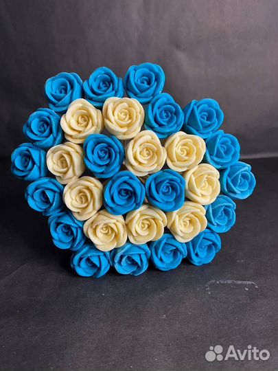 Розы из Белого Шоколада - 29 шт в Букете