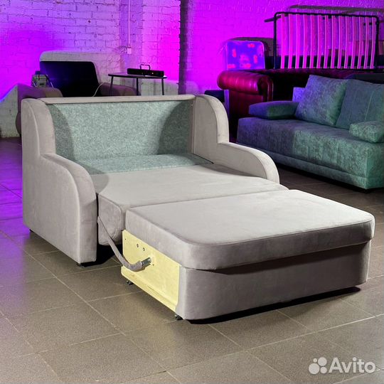 Малогабаритный диван 1.2
