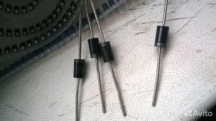 Диоды шотки SS54 IN5825